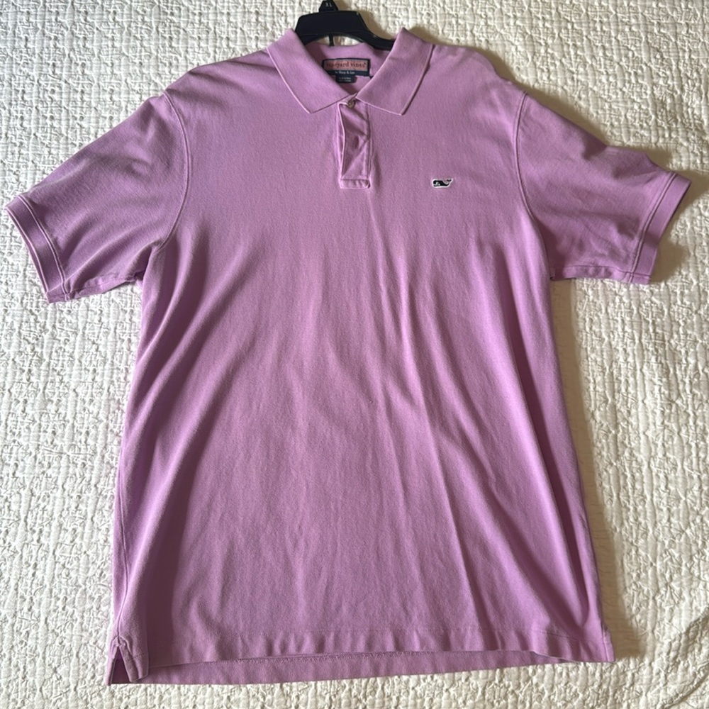 Men’s Vineyard Vines golf shirt